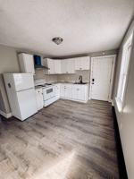 featured image of 13 Oak St #17