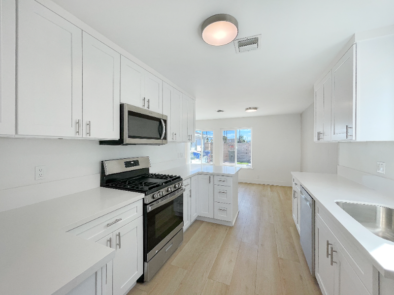 4461 Farquhar Ave #4461