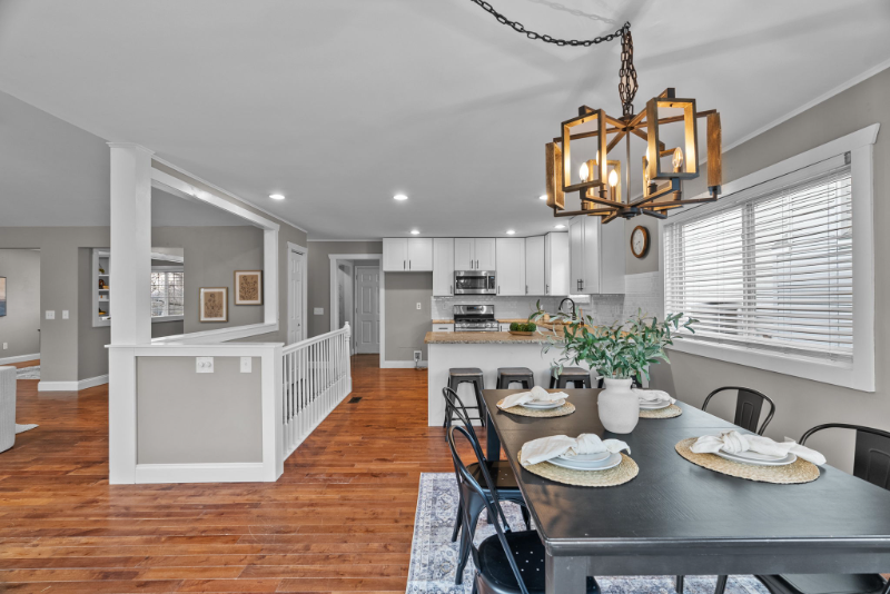 897 Villa Gran Way - Photo 3 of 50