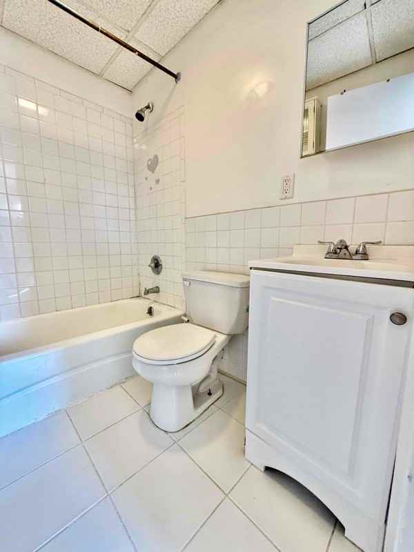 39 Cedar Pl - Photo 2 of 6