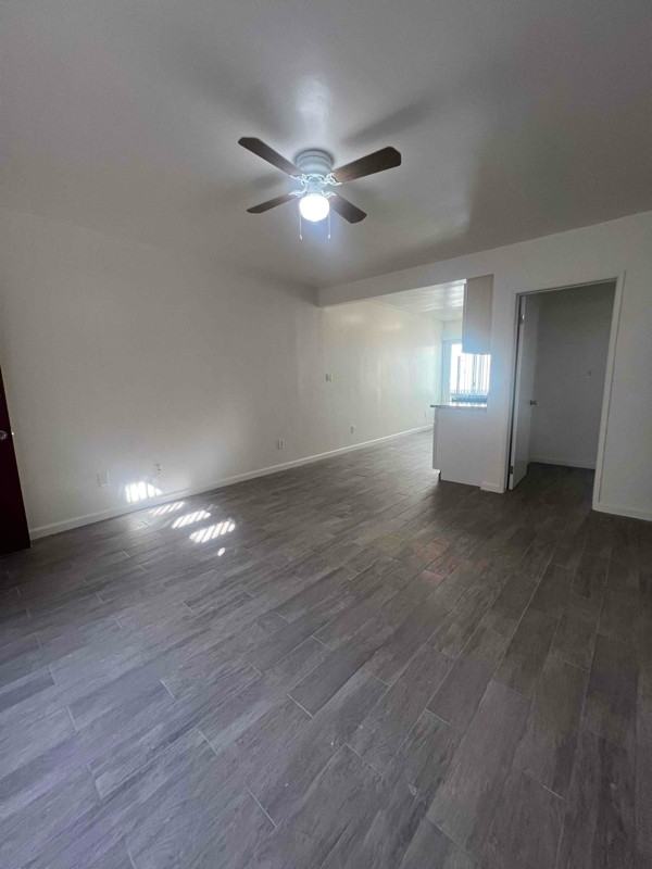 14026 Paramount Blvd - Photo 2 of 15