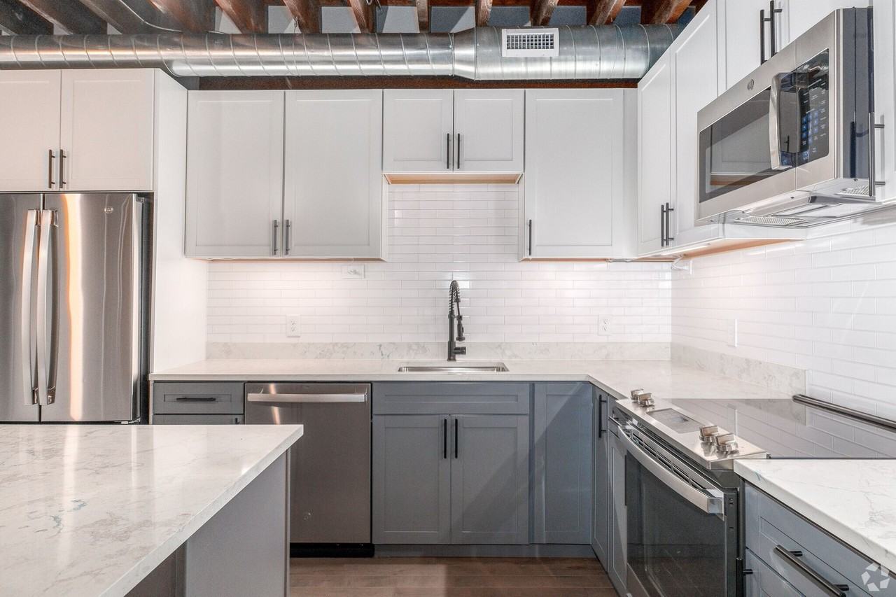 123 Hotel St #204 - Photo 4 of 29