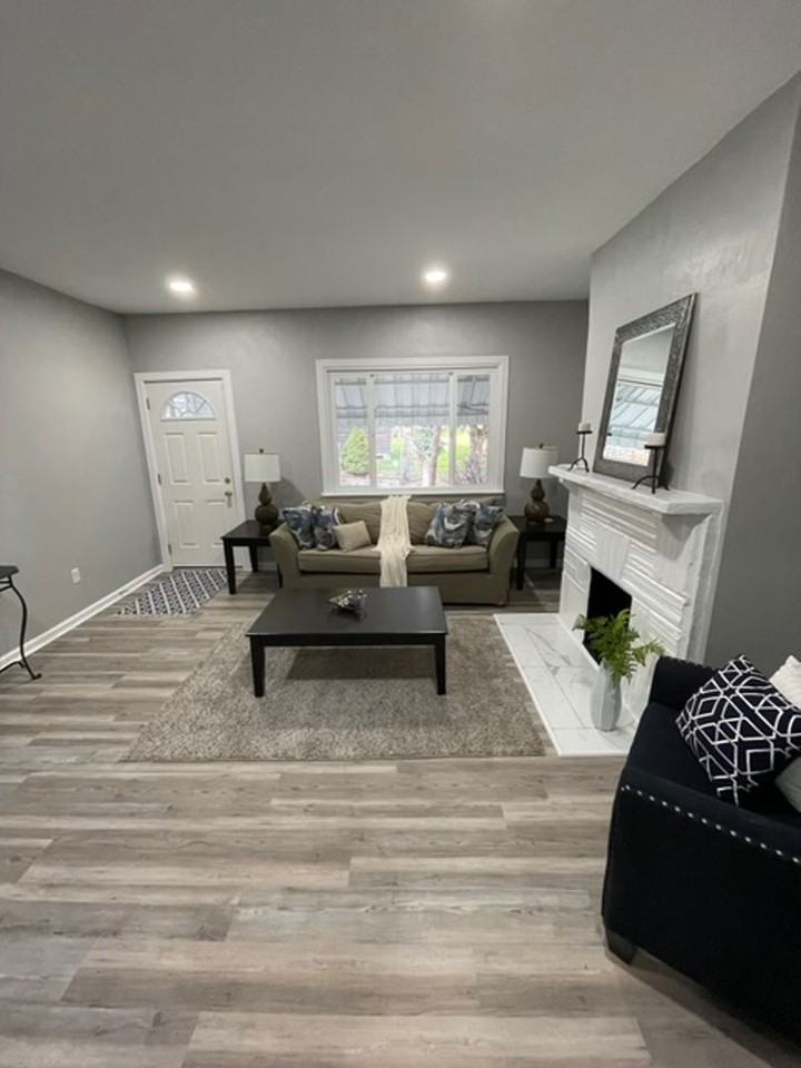 2318 Patterson St - Photo 5 of 19