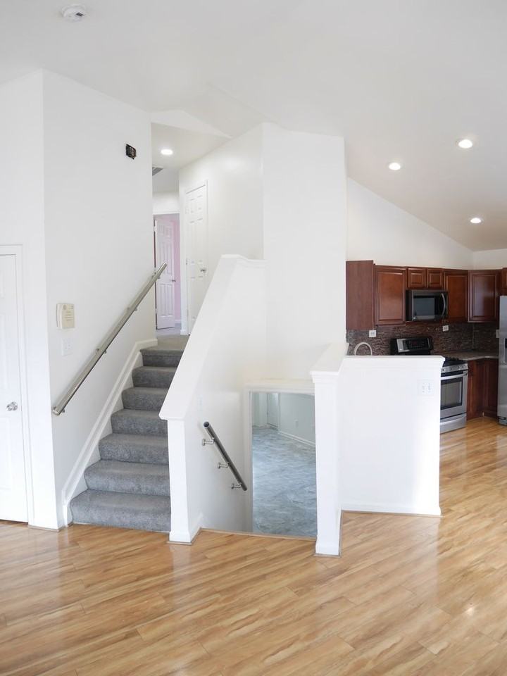 7502 Haystack Dr - Photo 2 of 27