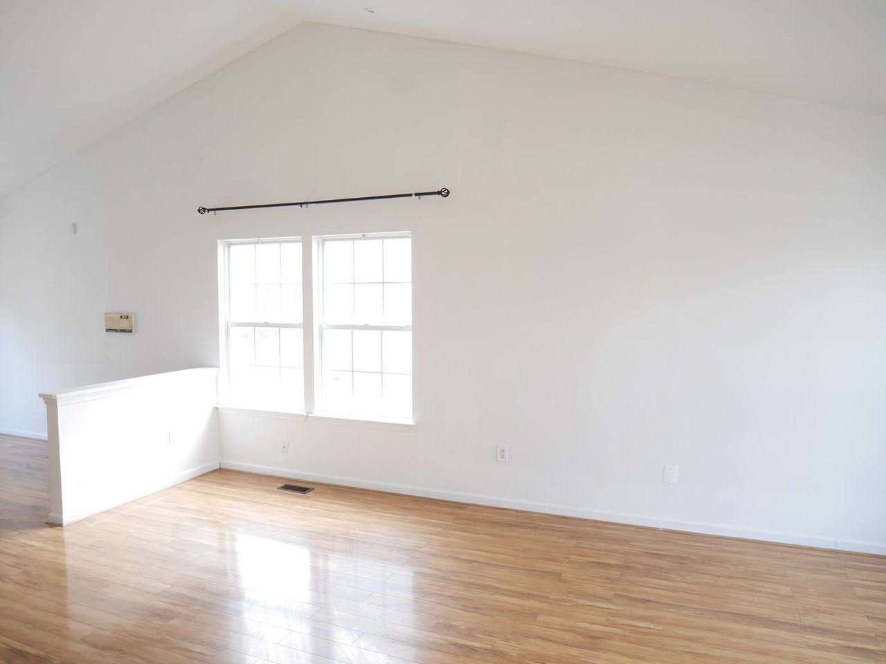 7502 Haystack Dr - Photo 3 of 27