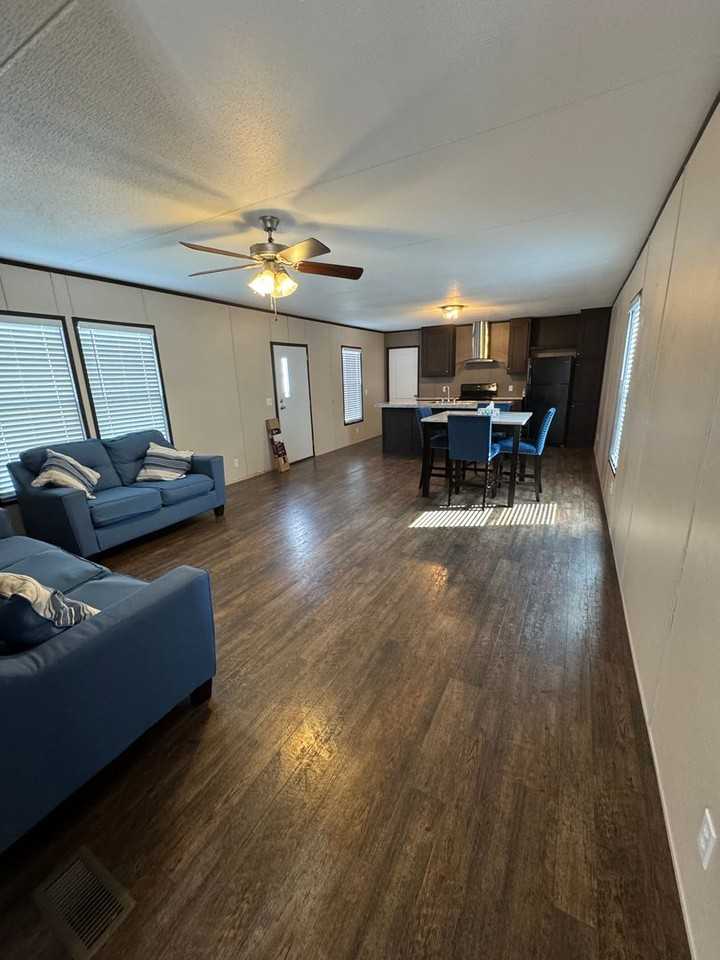 306 3rd St - Photo 4 of 15