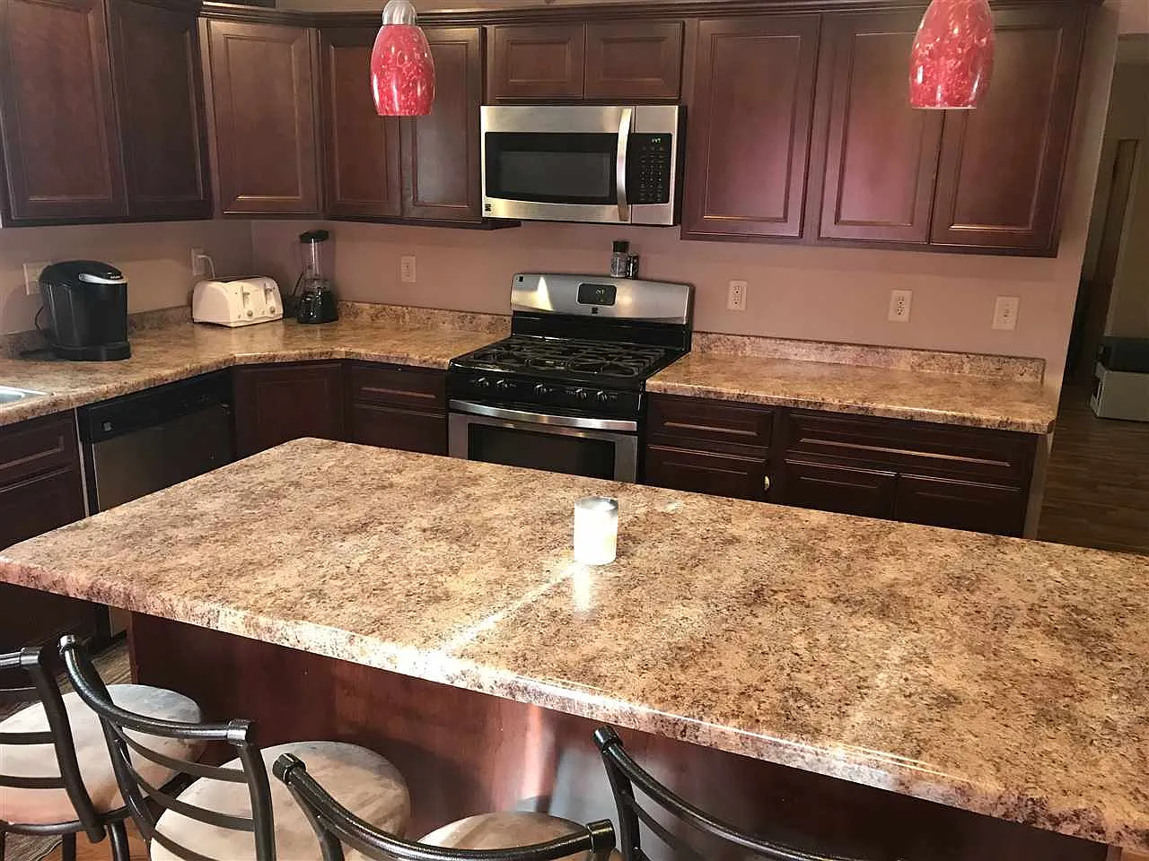 924 Prospect St #NA - Photo 5 of 11