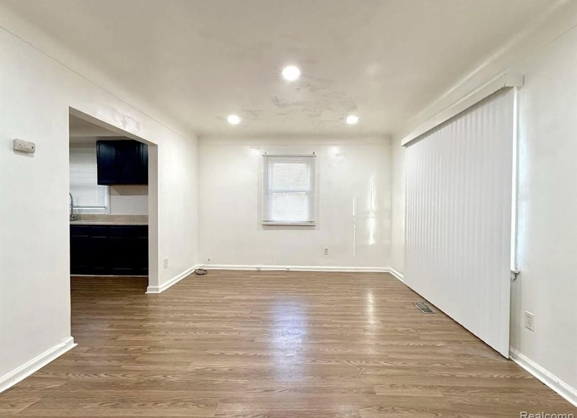 6847 Continental Ave #NA - Photo 5 of 18