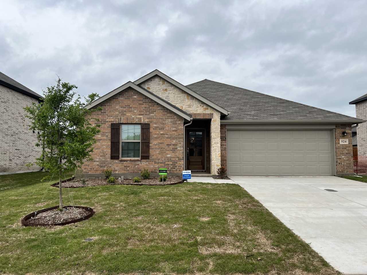 524 Hickory Ridge Dr #NA - Photo 4 of 28