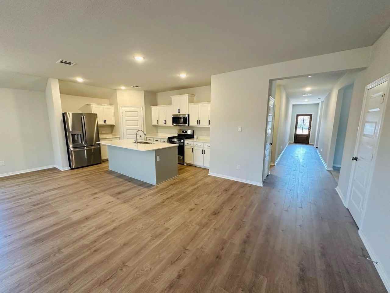 524 Hickory Ridge Dr #NA - Photo 5 of 28