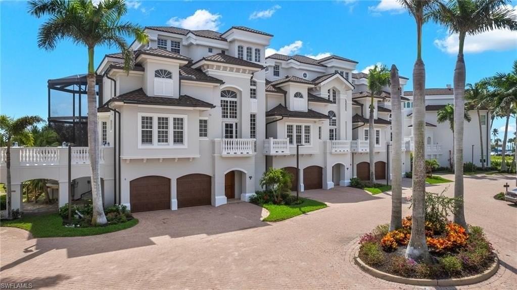 25941 Hickory Blvd #2 - Photo 2 of 39