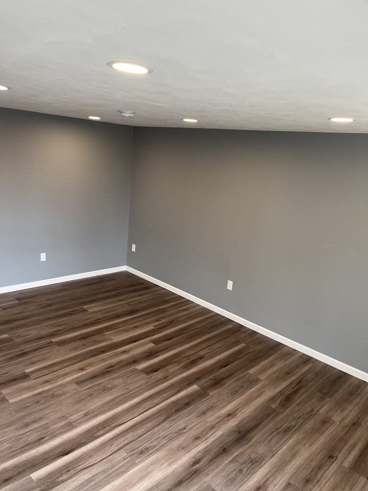 Minoa - Photo 4 of 5