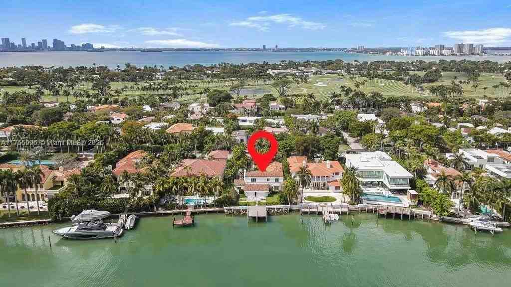 5661 Pine Tree Dr #0