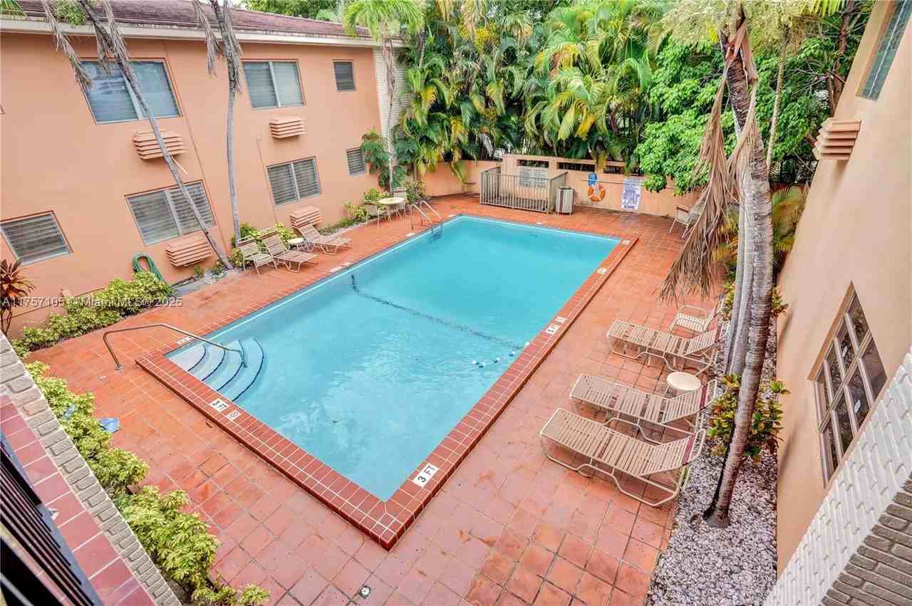 218 Santillane Avenue #8