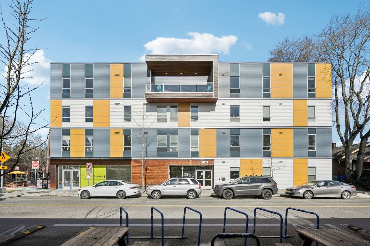 30k Apartments - Photo 2 of 26