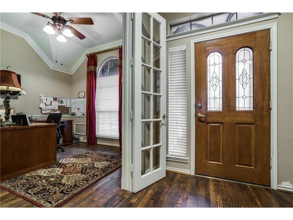 1408 Brandon Ct - Photo 3 of 19