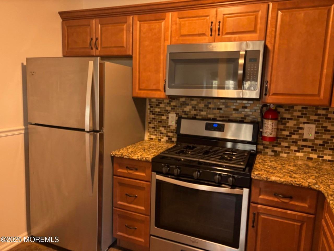 160 Pinetree Court - Photo 5 of 16