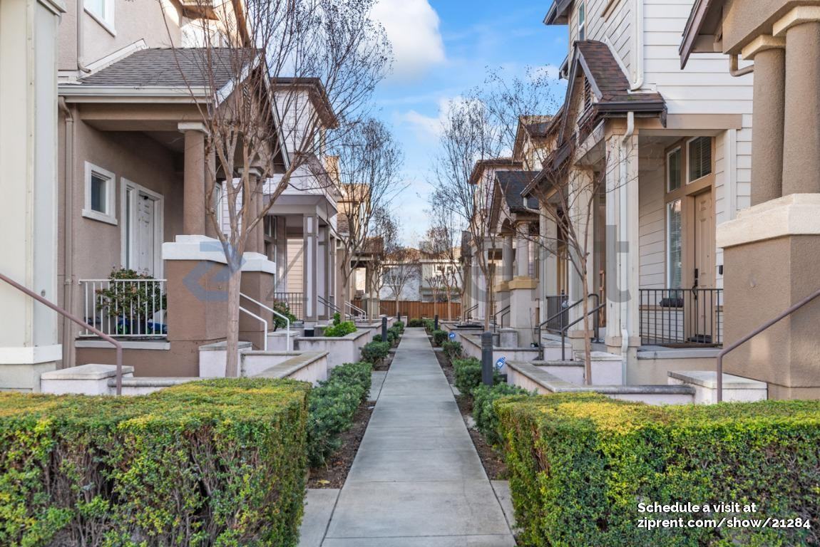 1644 Salamoni Ct - Photo 2 of 3