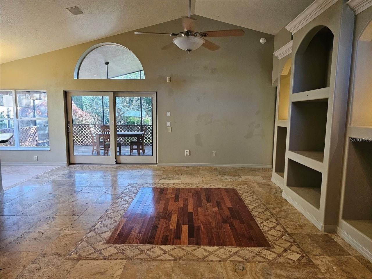 15448 Bay Vista Drive - Photo 5 of 26