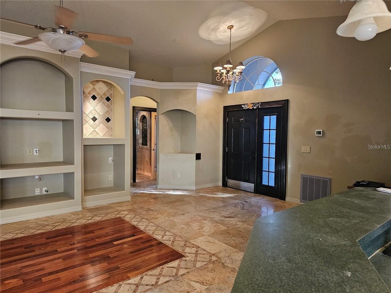 15448 Bay Vista Drive - Photo 6 of 26