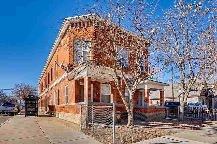 Williams Street - Photo 2 of 23