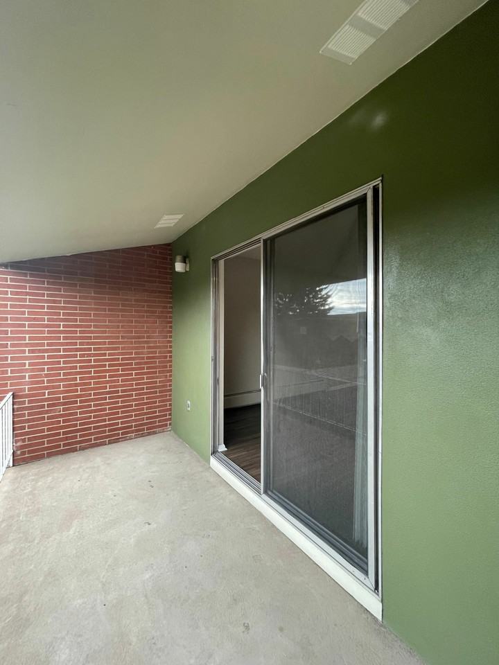 GRACE LANDINGS APARTMENTS - Photo 5 of 34