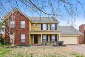 featured image of 2236 Oak Hollow Ln