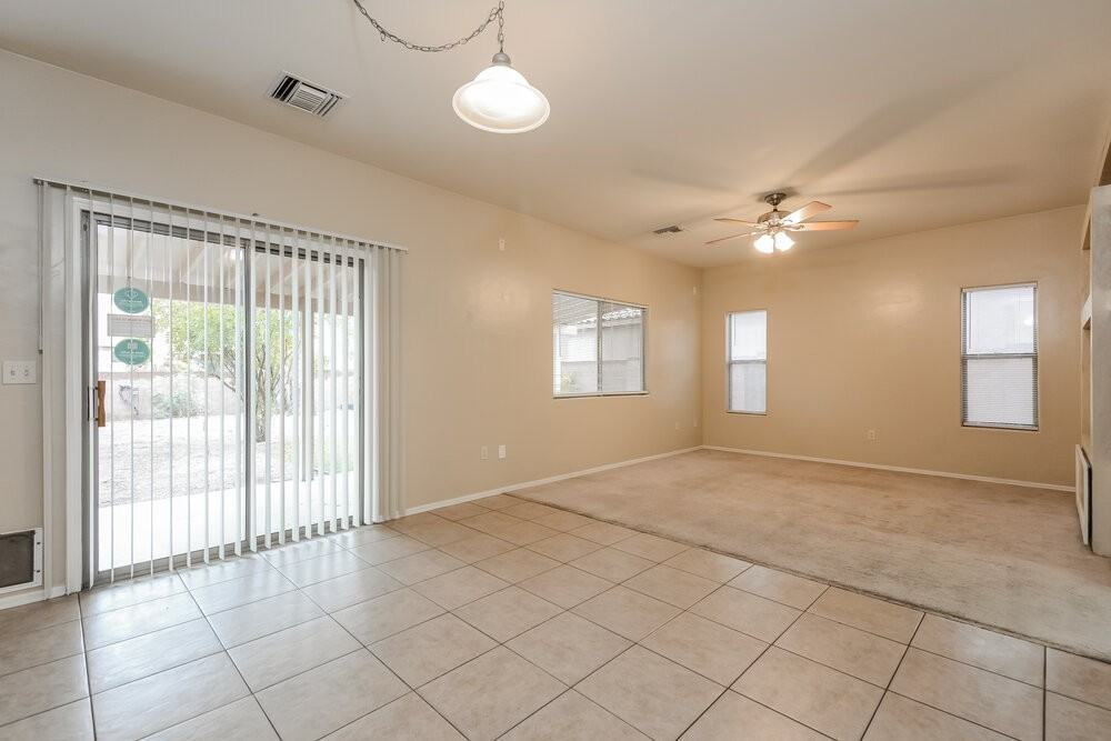 8868 N Twin Peaks Brook Rd - Photo 5 of 17
