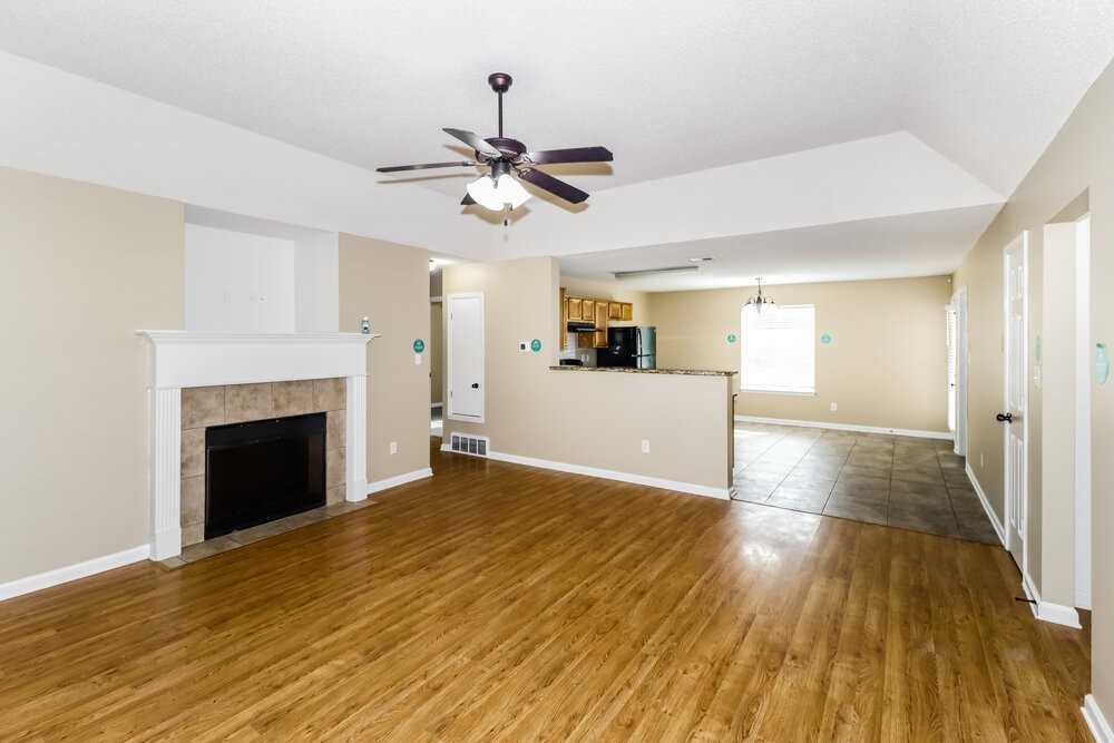 4362 Cedar Hills Rd - Photo 4 of 15