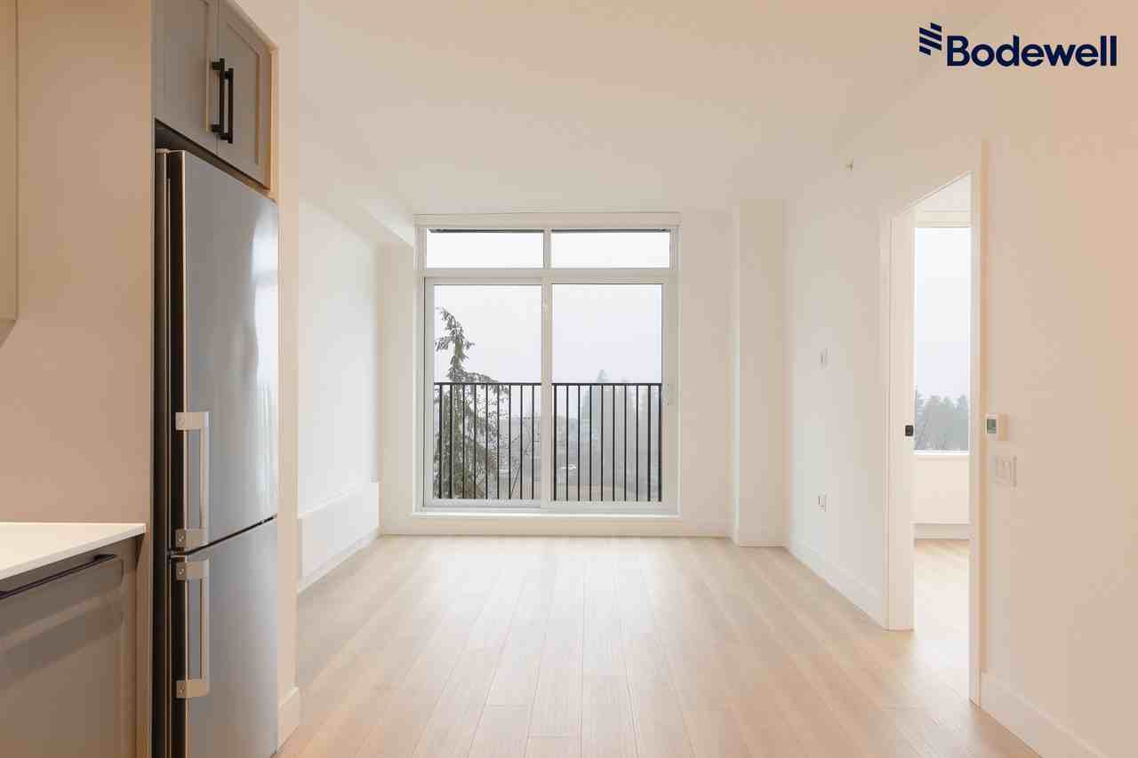 Hamilton - Photo 3 of 15