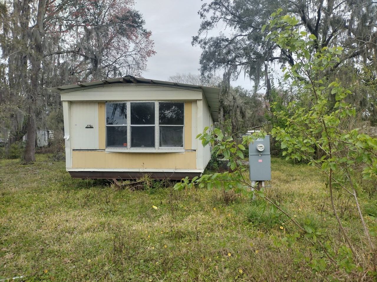 6653 Beryl St - Photo 2 of 7