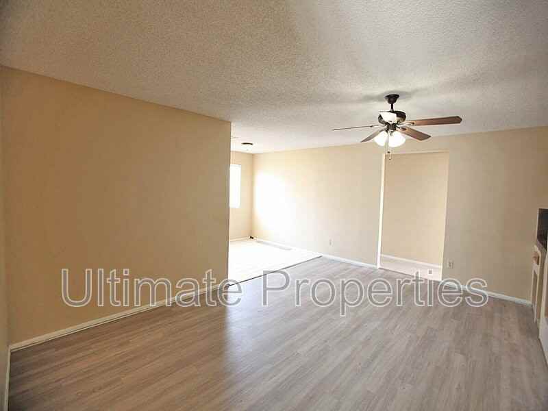 6605 W Mescal St - Photo 3 of 17