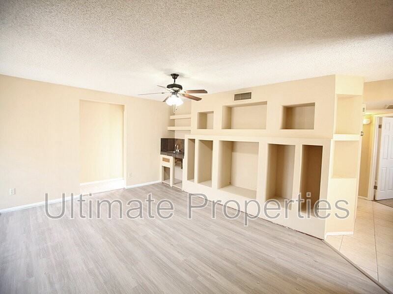 6605 W Mescal St - Photo 4 of 17