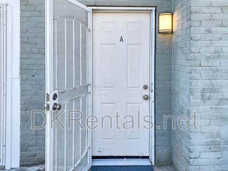 1745 Buckeye St Sw #A - Photo 3 of 13