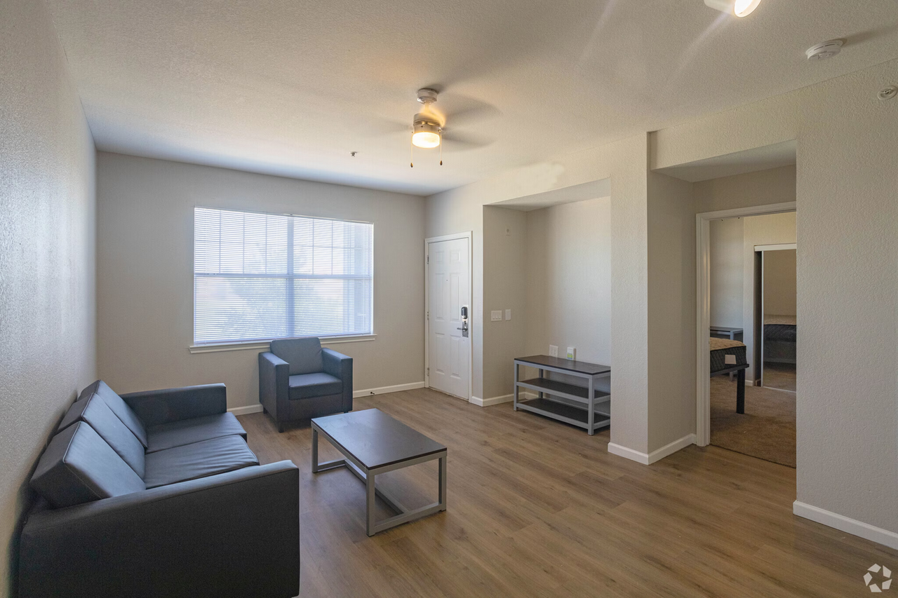 Milestone Stillwater - Photo 4 of 50