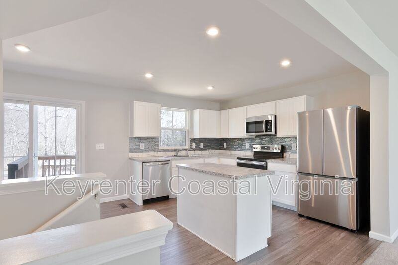 601 Lakeview Cv - Photo 3 of 27
