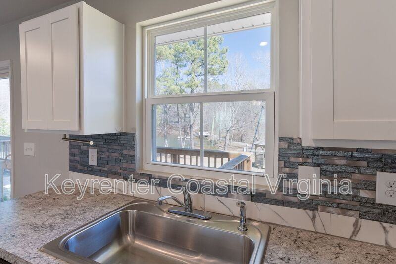 601 Lakeview Cv - Photo 5 of 27
