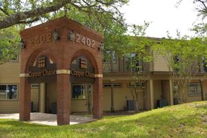 featured image of 2402 Broadmoor Dr