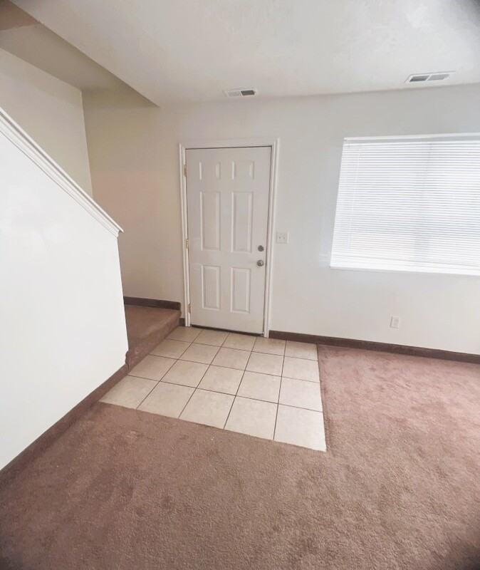 15100 Nw #2 - Photo 3 of 9