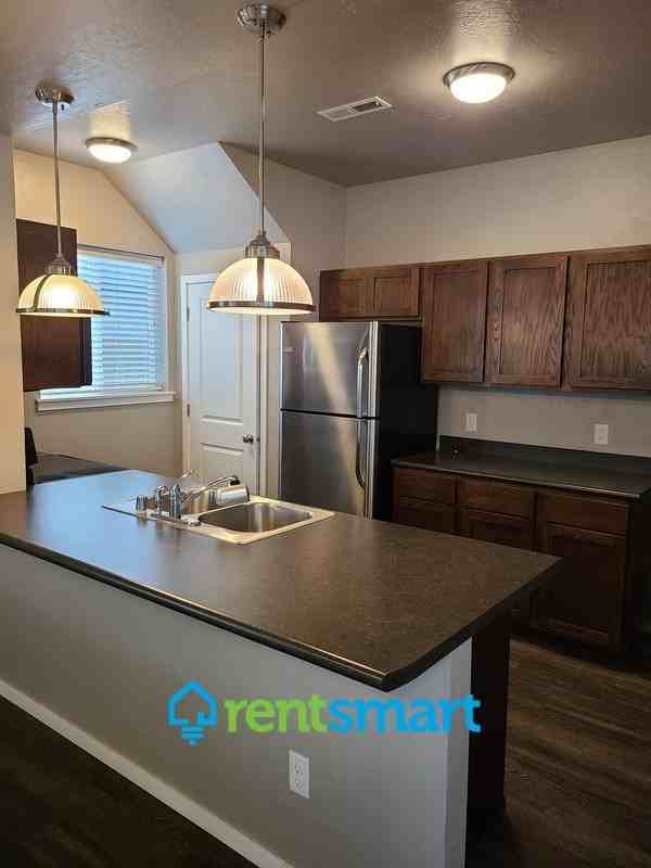 2207 Strand Ave #A - Photo 2 of 13