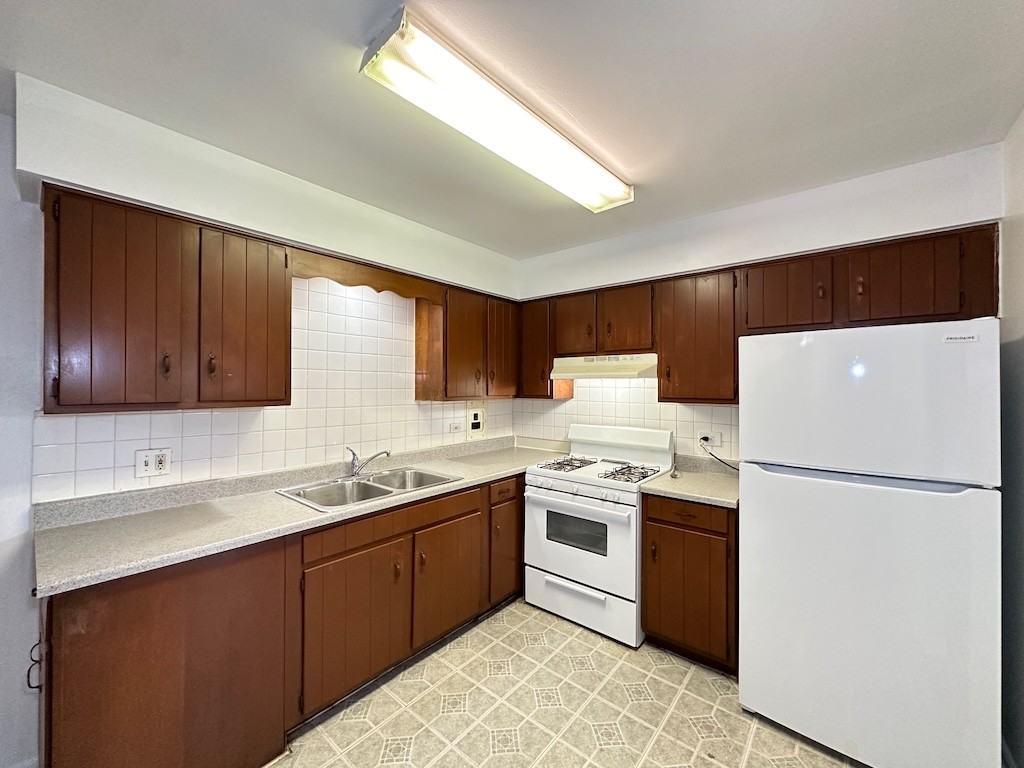 430 W Stevens Dr #104 - Photo 2 of 21