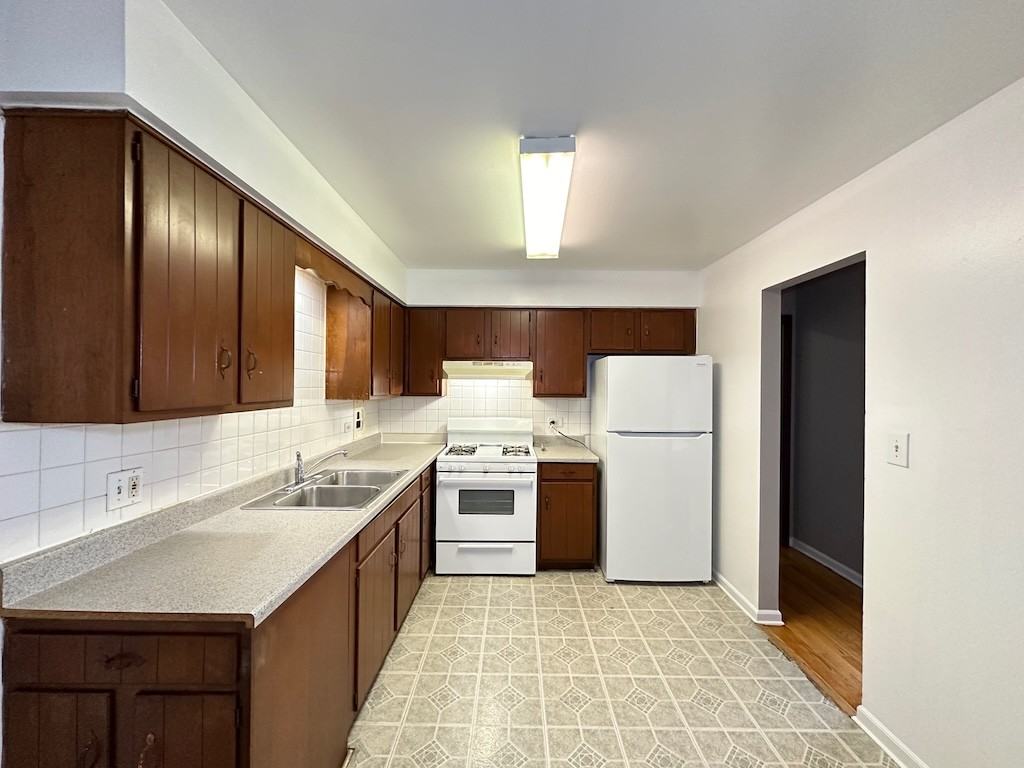 430 W Stevens Dr #104 - Photo 3 of 21