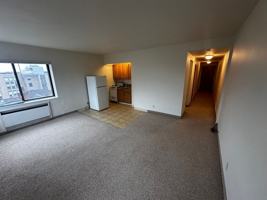 featured image of 7 N Goodman St