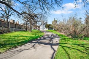 featured image of 6801 Nw 12th St