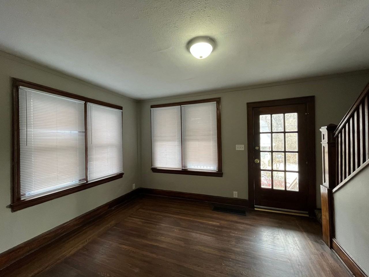 4269 Virginia Ave - Photo 3 of 18