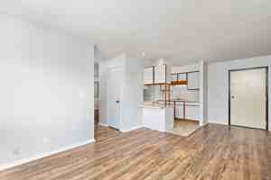 featured image of 1602 Brookside Dr #321