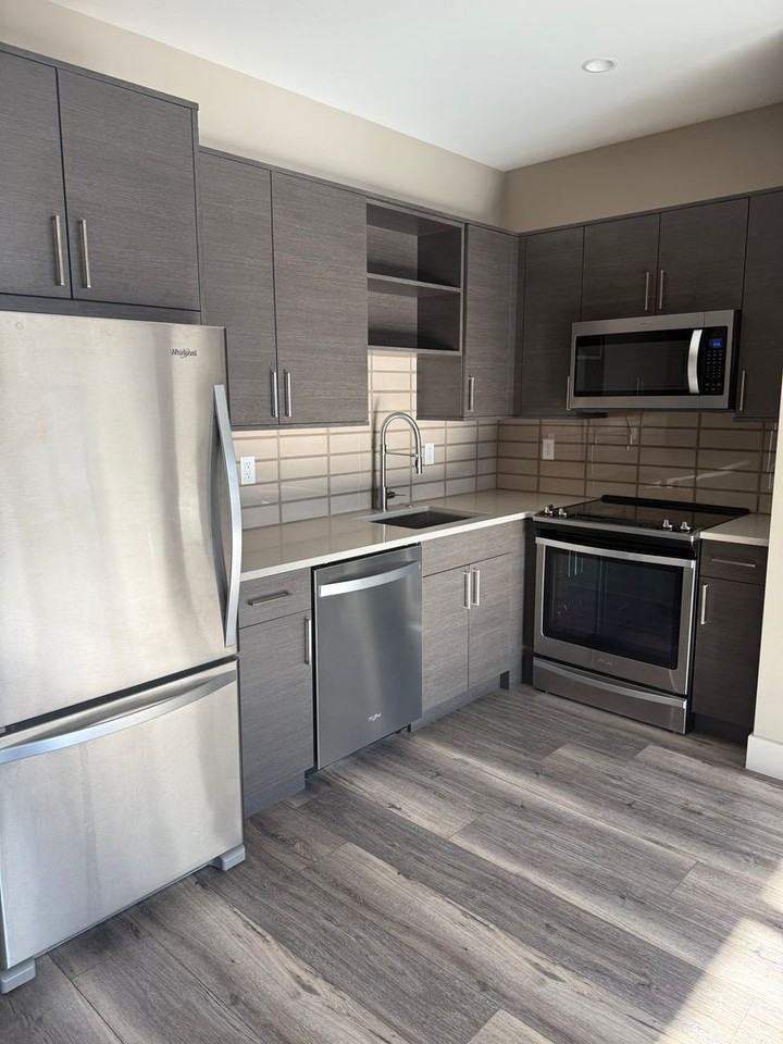 418 Black Bull Trl #B - Photo 3 of 14