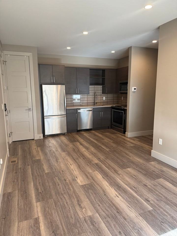 418 Black Bull Trl #B - Photo 4 of 14