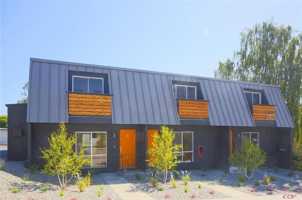 featured image of 310 Kentucky St