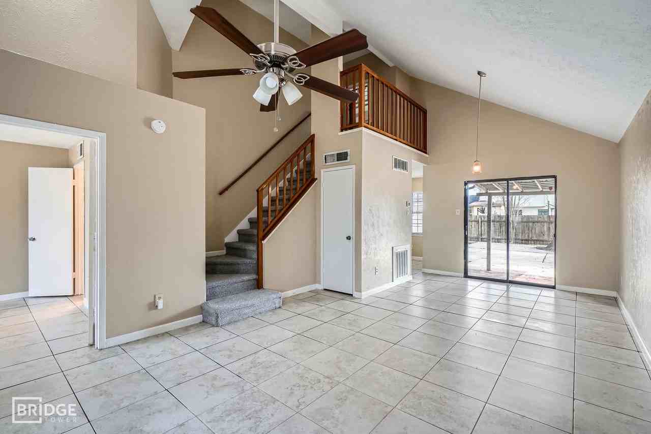 5714 Mackmiller St - Photo 4 of 24